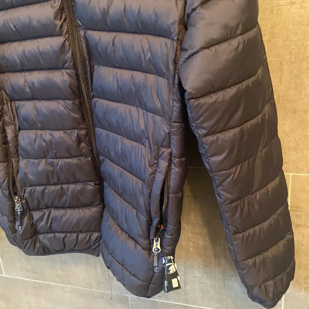 Puffer jacket - Picture 3 of 8